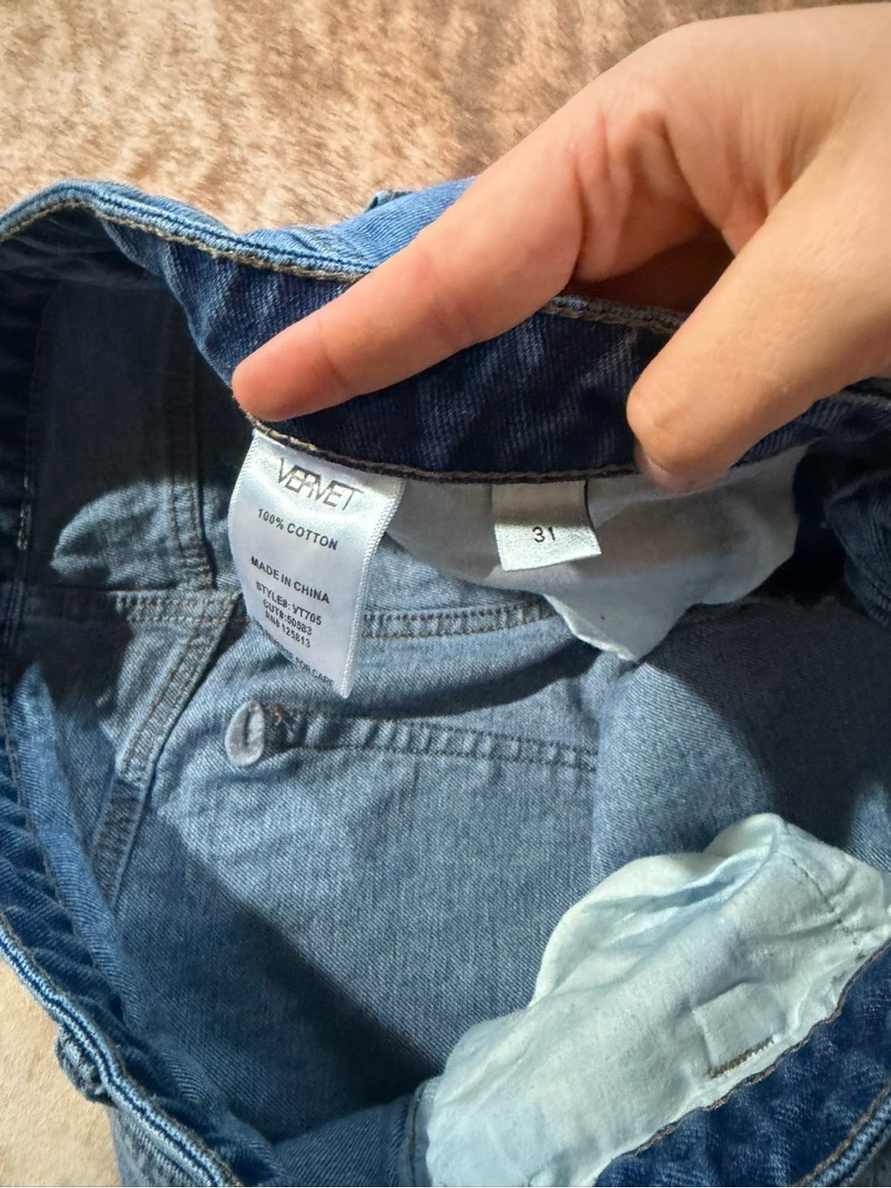 Vervet Los Angeles Distressed Boyfriend Jeans Size 31 Medium Wash Denim - Picture 5 of 5